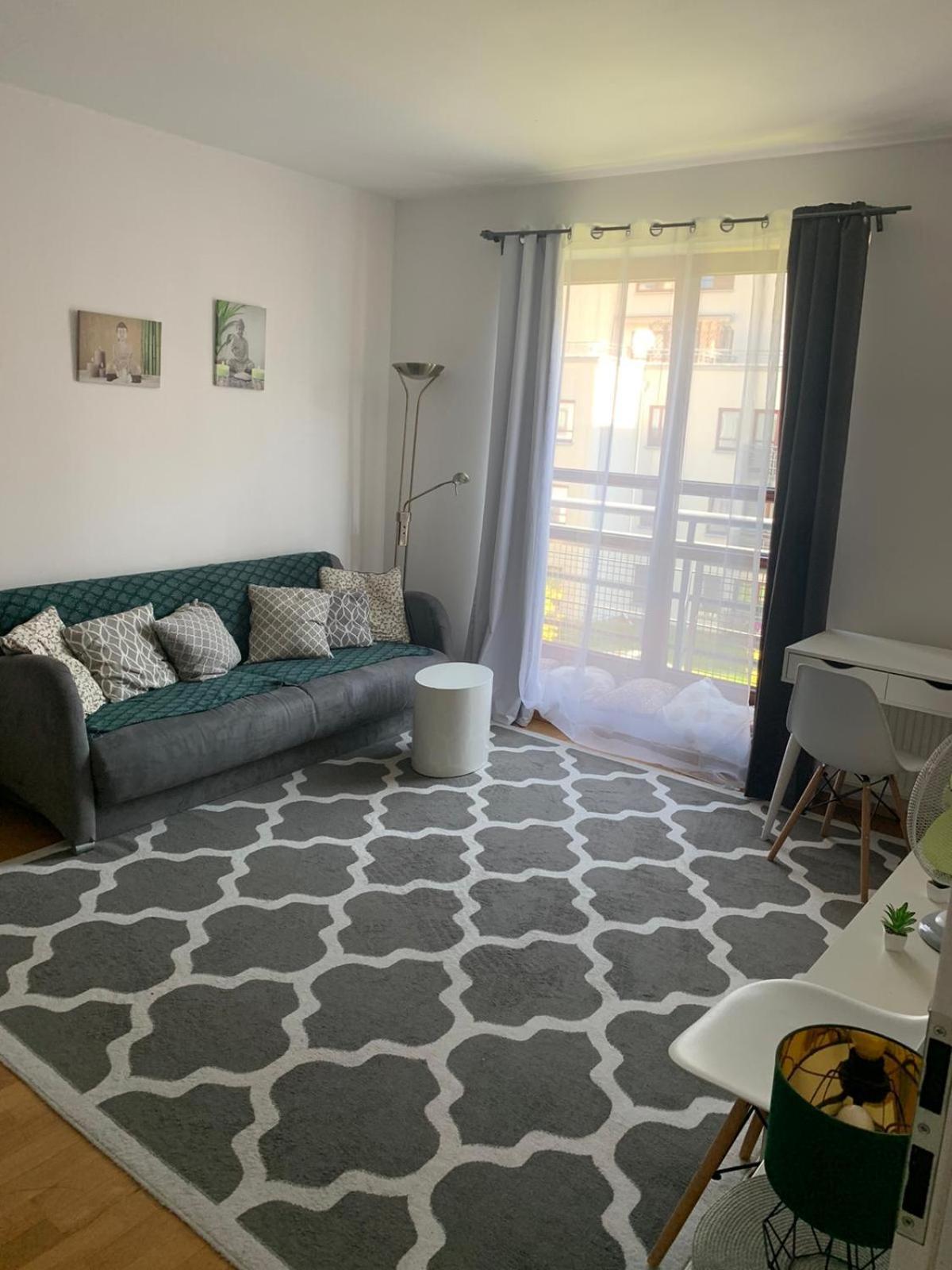 Apartament Francuska Pokoje Rooms Warsawa Ruang foto